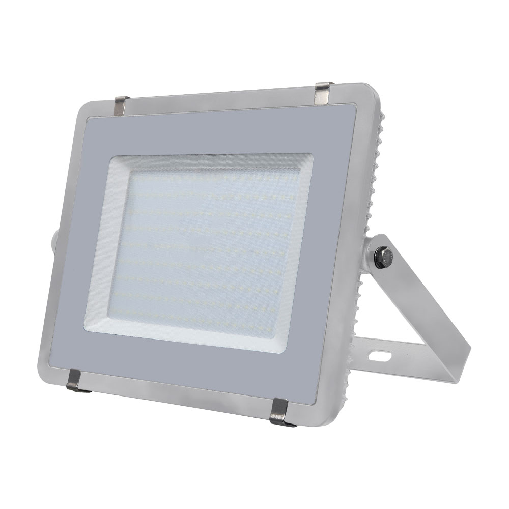 LED Floodlight 200W 16000lm 6400K 220-240V IP65 100° grey